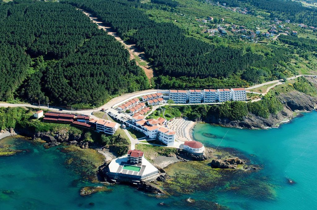 Legend Hotel Riva Exterior photo
